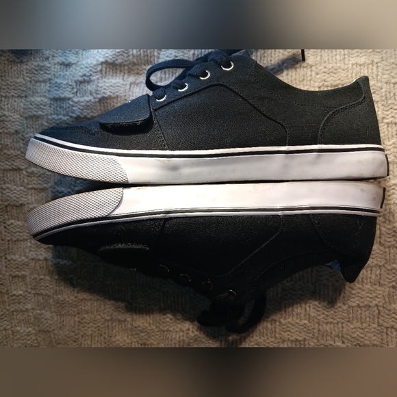 Black Sneakers with Winged Logo - Picture 4 of 7